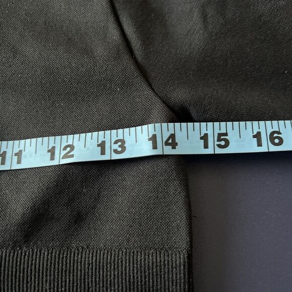 Offline By Aerie Black Y2K Athletic Crop‎ Top Size S/P - Picture 4 of 8